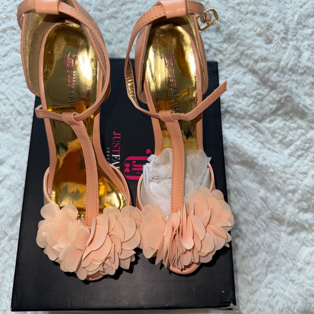 JustFab Peach Floral Heels